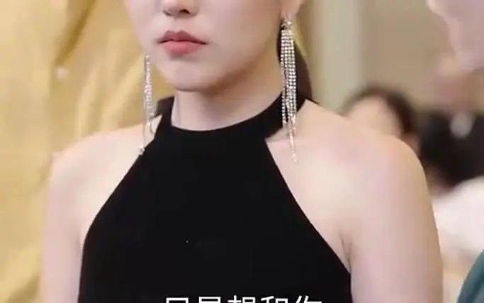 闪婚契约：高冷女总裁的意外真爱之旅